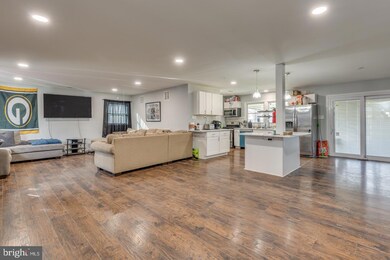 110 Edge Ln, Willingboro, NJ 08046 - photo 6