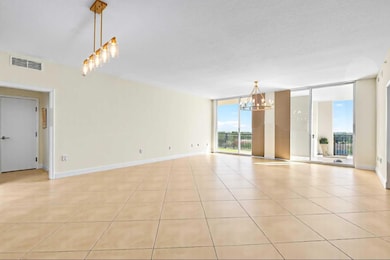 City Place South Tower unit 623, West Palm Beach, FL 33401 - photo 2