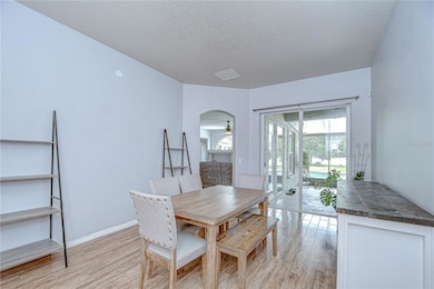 14208 Creek Run Dr, Riverview, FL 33579 - photo 7