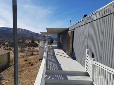 561 Laurel Dr, Bodfish, CA 93205 - photo 4