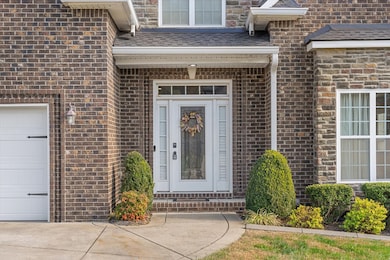 420 Clover Meadows Ct, Clarksville, TN 37043 - photo 4