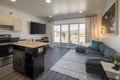 443 Kane Creek Blvd unit 205, Moab, UT 84532 - photo 2