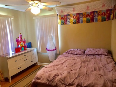 1106 W Atlantic Ave, Waukegan, IL 60085 - photo 6