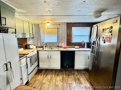 4268 Aqua Rd, Kingston, OK 73439 - photo 2