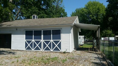 Mohawk garage