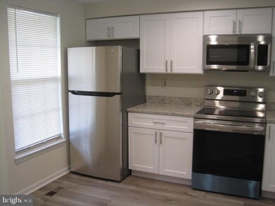 1253 Valley Leaf Ct, Edgewood, MD 21040 - photo 3