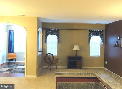 5004 Hollington Dr unit 104, Owings Mills, MD 21117 - photo 5