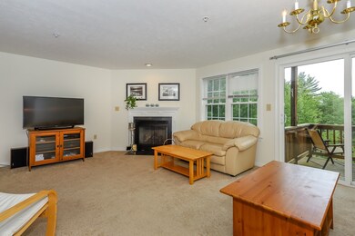 11 Green Briar Rd unit 11, Fitchburg, MA 01420 - photo 6