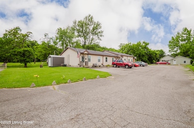 912 Cedar St-12