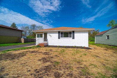 4573 Glenmawr Ave, Columbus, OH 43224 - photo 3