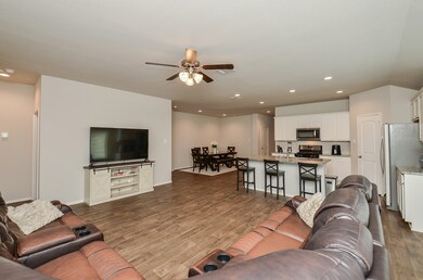 4726 Lombardy Fire Trail, Katy, TX 77449 - photo 7