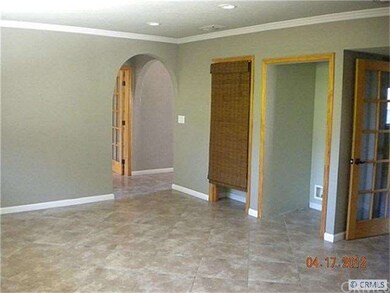 Spacious kitchen / family room