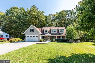 215 Lincoln Ln, Sykesville, MD 21784 - photo 2