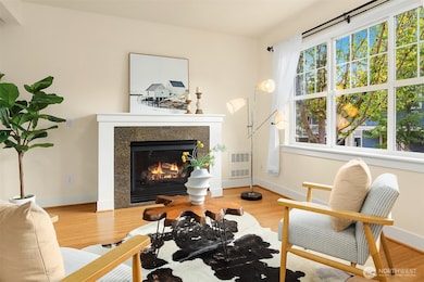 1748 25th Walk NE, Issaquah, WA 98029 - photo 3