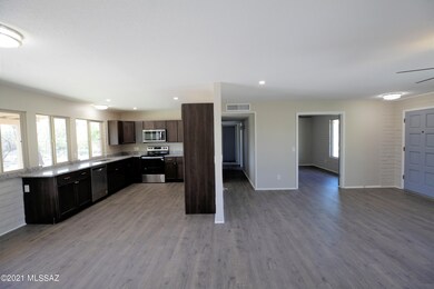 1009 W Placita Camillia, Tucson, AZ 85704 - photo 7