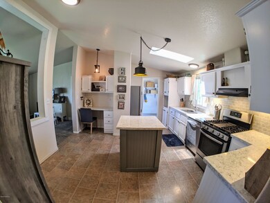 22350 N Docs Rd, Paulden, AZ 86334 - photo 4