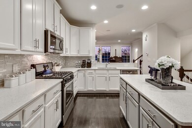 8165 Hollow Ct, Severn, MD 21144 - photo 7