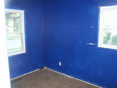 1833 Welshire Dr, Davenport, IA 52806 - photo 7