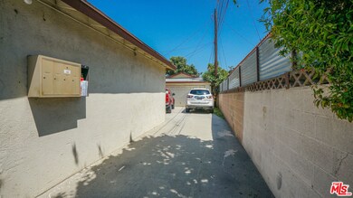 3847 W 110th St, Inglewood, CA 90303 - photo 4