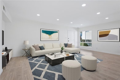 5330 Zelzah Ave unit 7, Encino, CA 91316 - photo 4