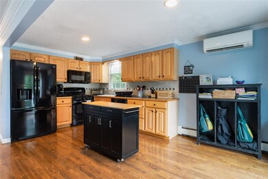 33 Gail Rd, Merrimack, NH 03054 - photo 4