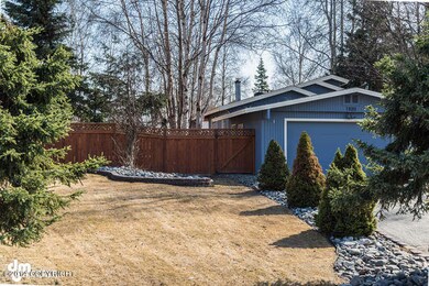 Front Yard and RV gates