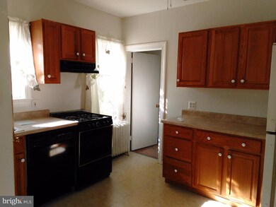 126 Newton Ave, Oaklyn, NJ 08107 - photo 4