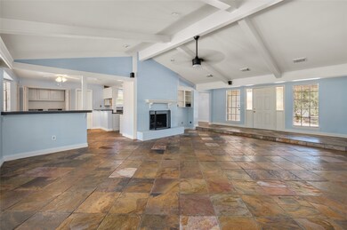 7611 Streamside Dr, Houston, TX 77088 - photo 7