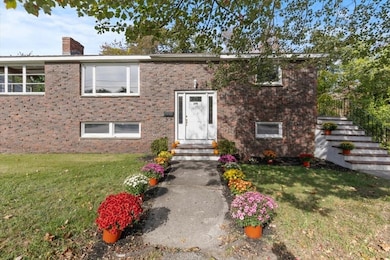 270 Lowell St, Wakefield, MA 01880 - photo 4