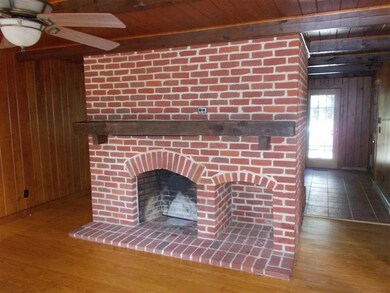 4084 Garth Rd, Charlottesville, VA 22901 - photo 5