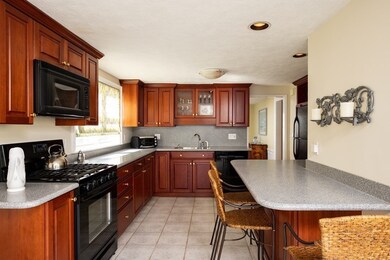 12 Wampatuck Rd, Quincy, MA 02169 - photo 6