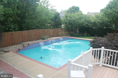 10498 Aspen Wood Ct, Manassas, VA 20110 - photo 7