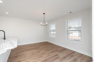 176 Red Tail Cir, Powersville, GA 31008 - photo 5