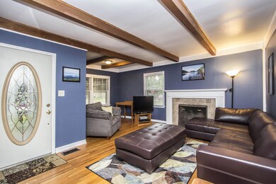 Living Room_3