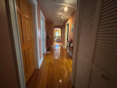 504 Washington St unit 1, Brookline, MA 02446 - photo 6