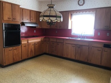 86 Hamilton Ave, Barrington, RI 02806 - photo 4