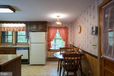 671 Arnold Rd, Petersburg, WV 26847 - photo 4
