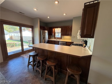 522 6th St, Marietta, OH 45750 - photo 5