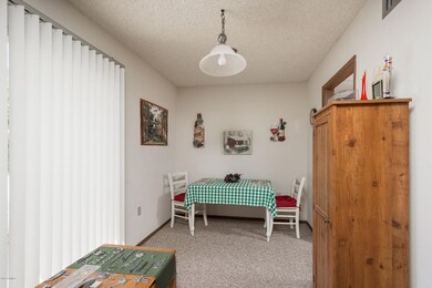 9810WTeakwoodDrSunCity-5