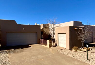 226 Pueblo Loop