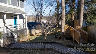 Private Oasis in WAVL