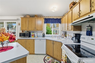 10702 63rd St E unit 36 B, Puyallup, WA 98372 - photo 7