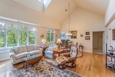 827 Asa Gray Dr unit 457, Ann Arbor, MI 48105 - photo 6