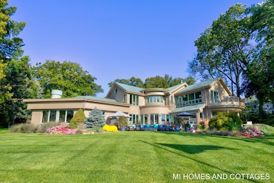 20-web-or-mls-173 Oakwood Ave, Holland-2