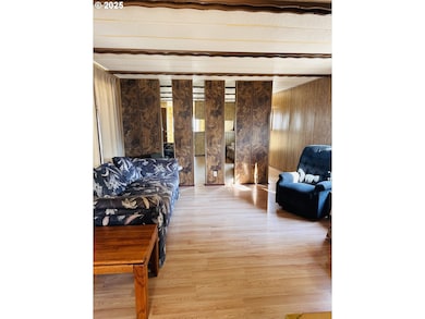 22210 Tiller Trail Hwy, Days Creek, OR 97429 - photo 5