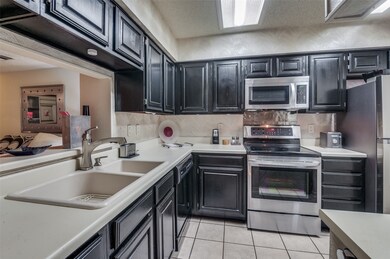 2100 Friendly Dr unit 3014, Arlington, TX 76011 - photo 3