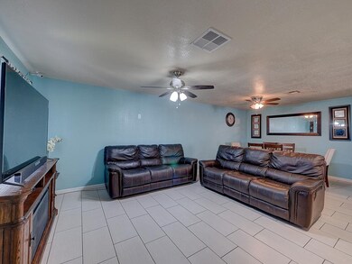 257 S 10th Ave, Yuma, AZ 85364 - photo 2