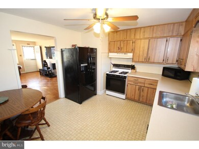 520 Perry St, Ridley Park, PA 19078 - photo 5