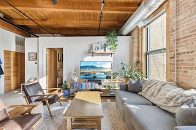 2511 W Moffat St unit 306E, Chicago, IL 60647 - photo 7