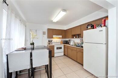 Kitchen unit #1